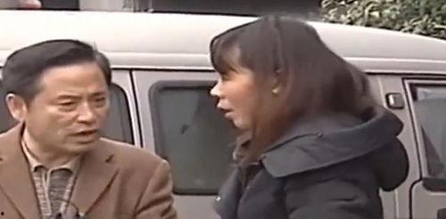 吃瓜被老公抓现行,吃瓜被老公意外撞见，夫妻关系面临考验