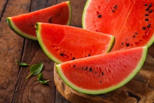 夏日吃瓜散文,消暑解渴的散文之旅