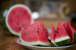 梦见吃半个肉瓜,探寻梦境中的肉瓜寓意