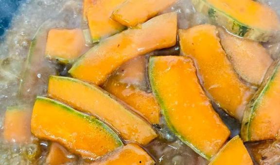 8岁吃瓜,8岁吃瓜的欢乐时光